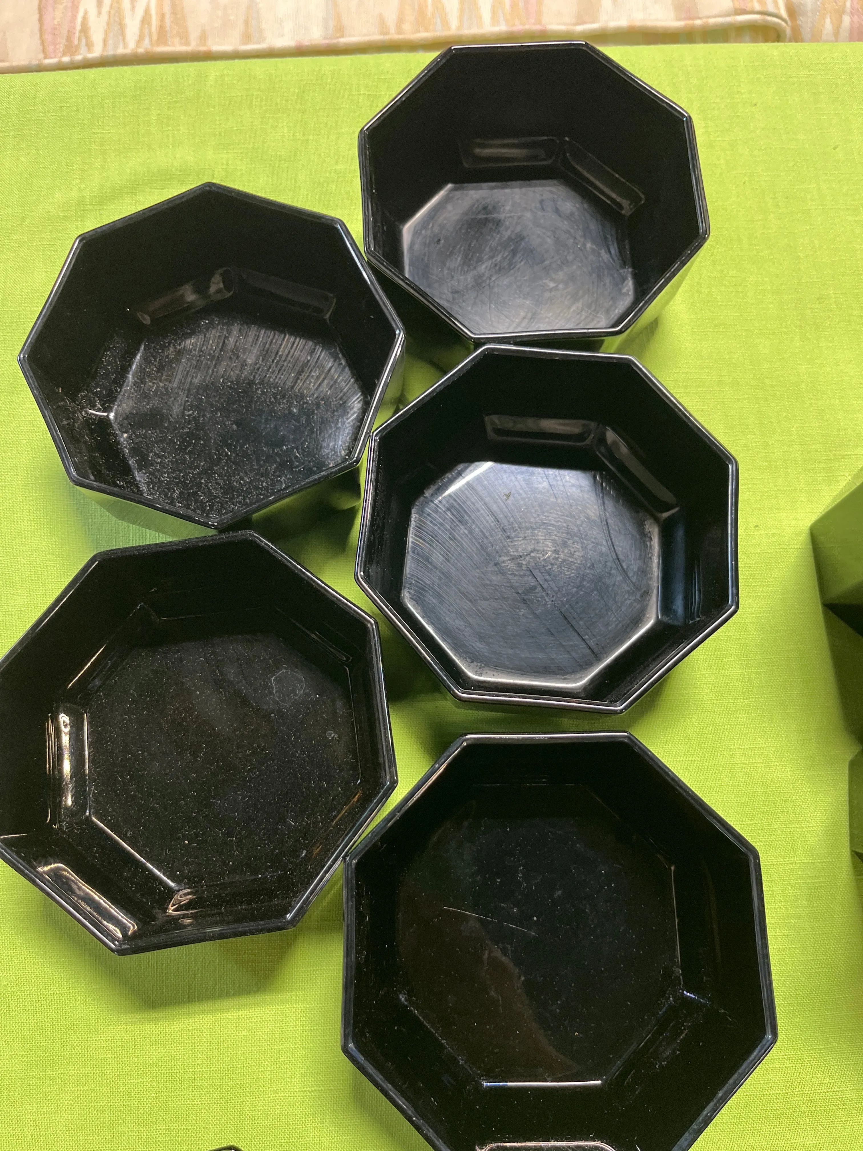 Arcoroc Black Dish Set, France, 20 pc