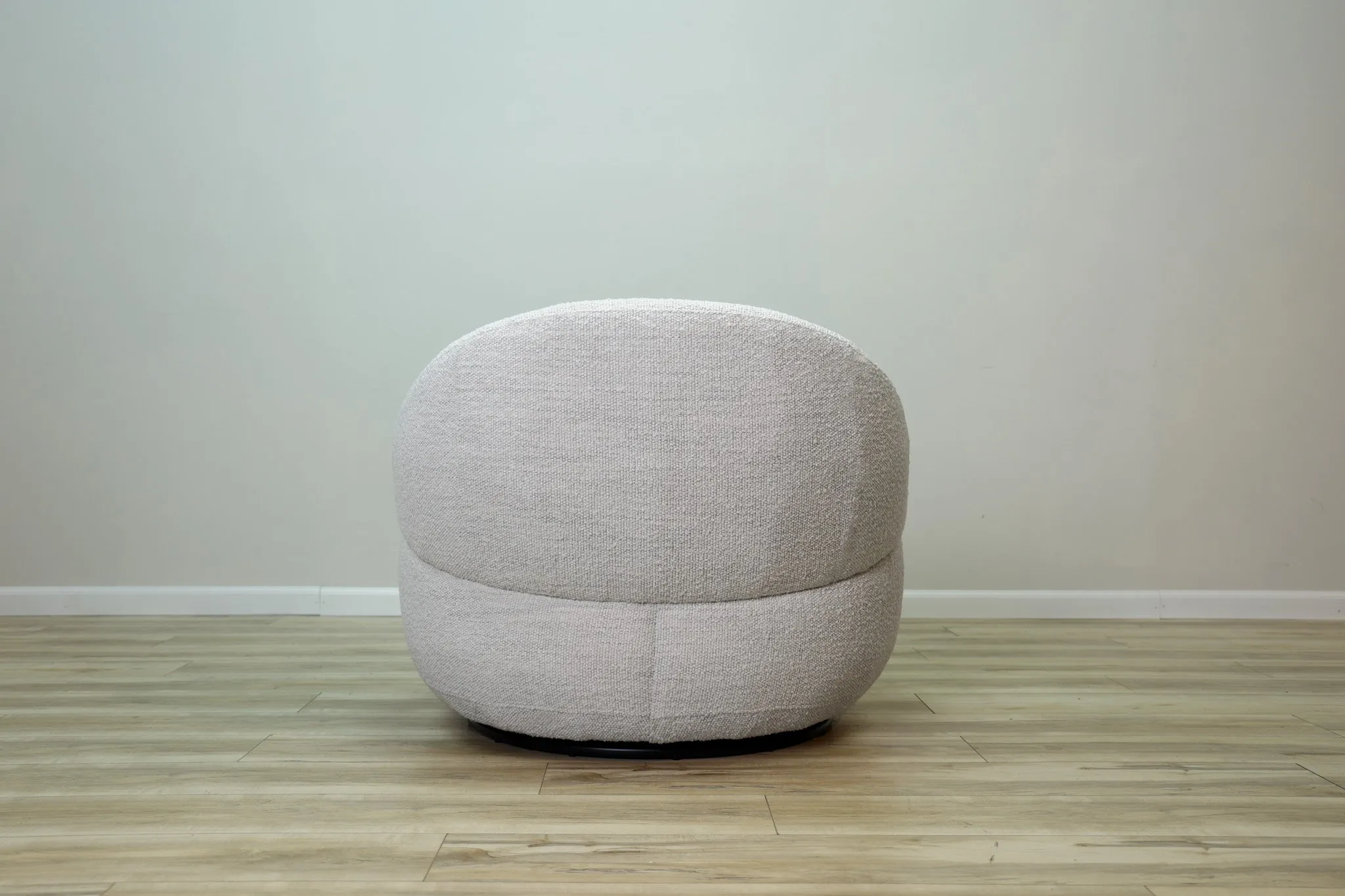 Athena Swivel Chair
