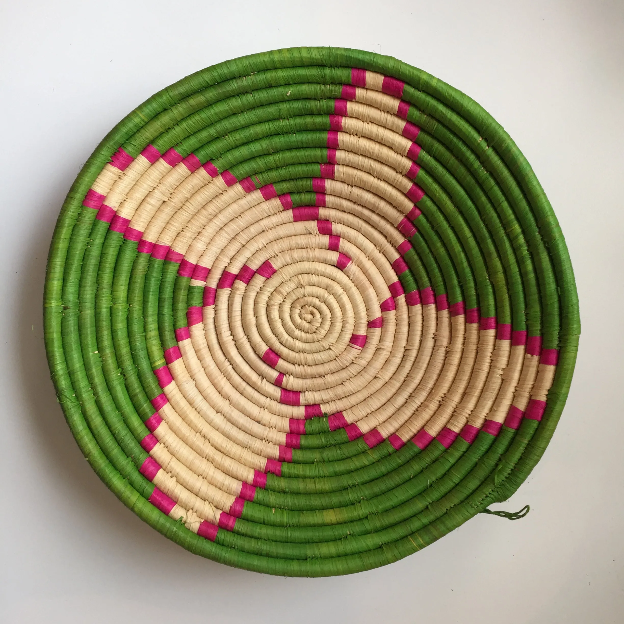 Majani Bowl