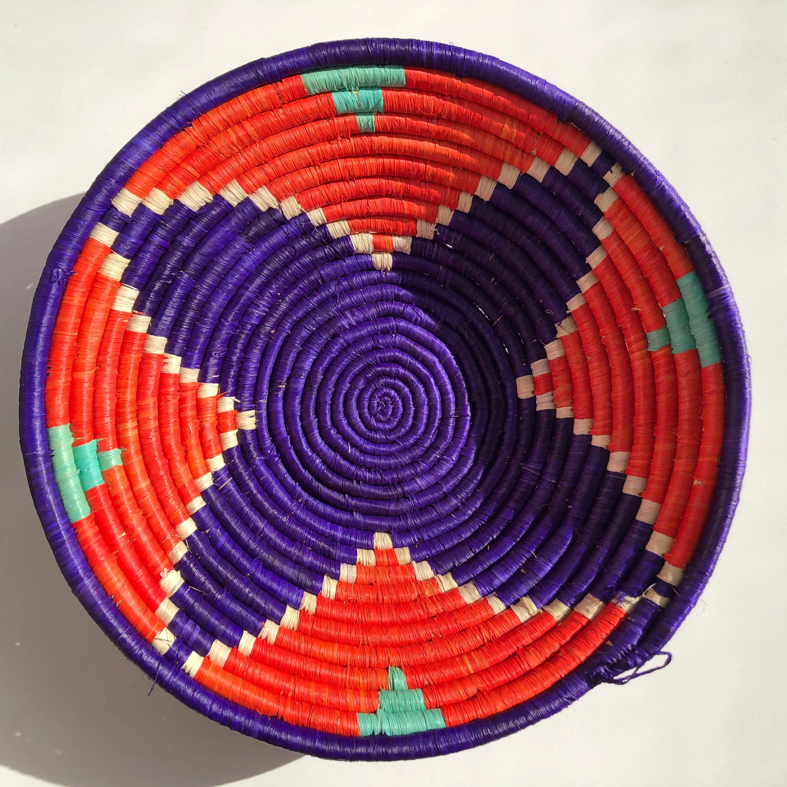 Majani Bowl