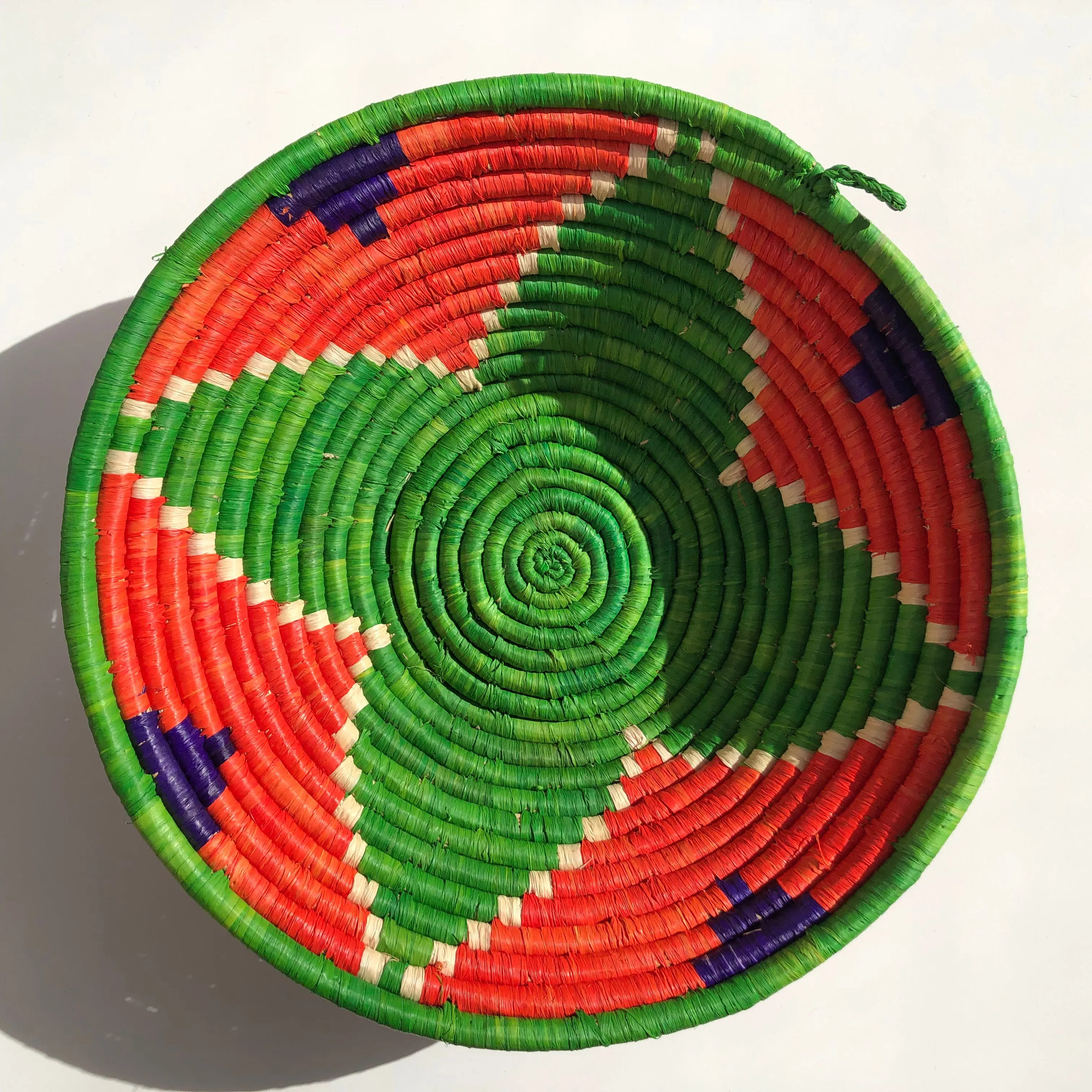 Majani Bowl