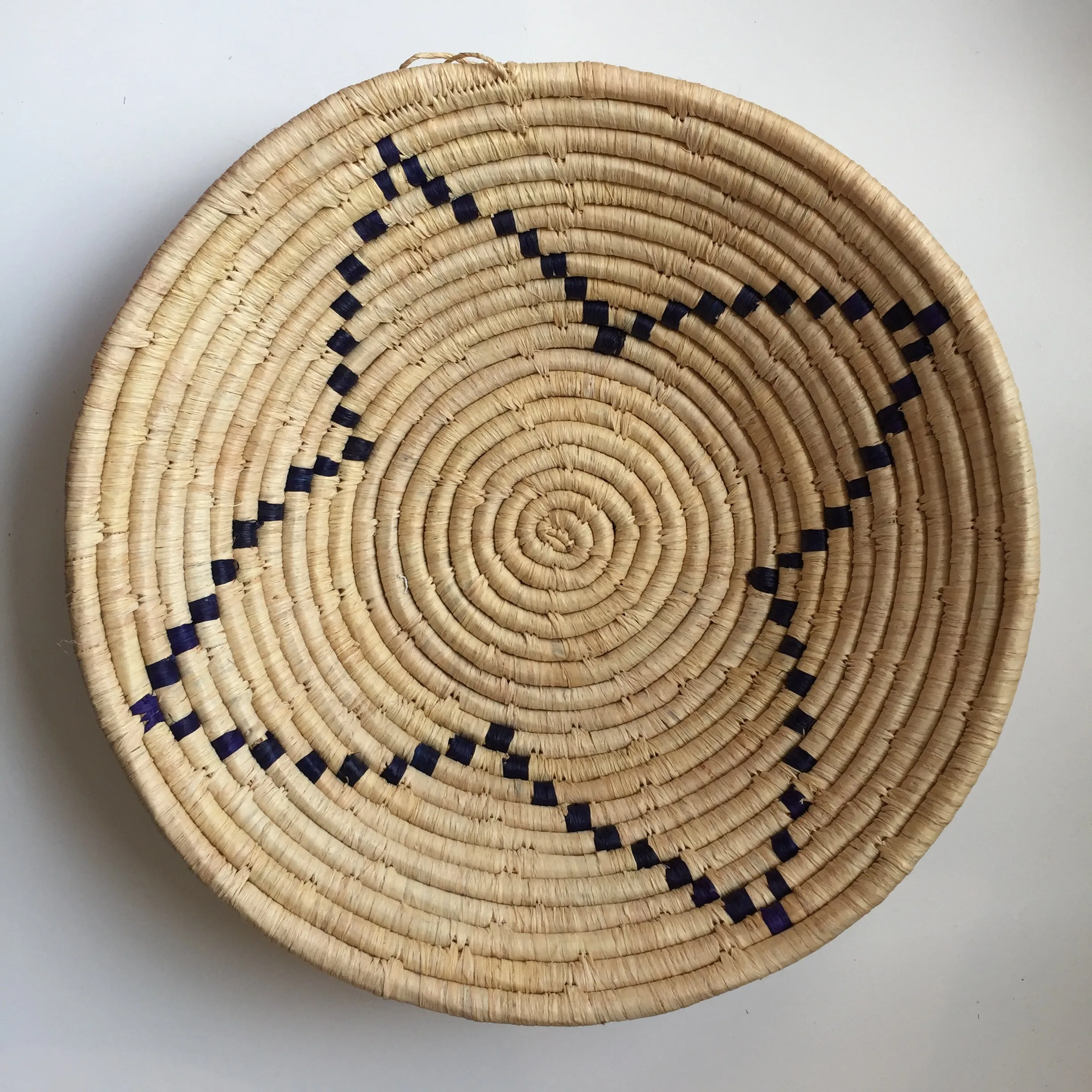 Majani Bowl