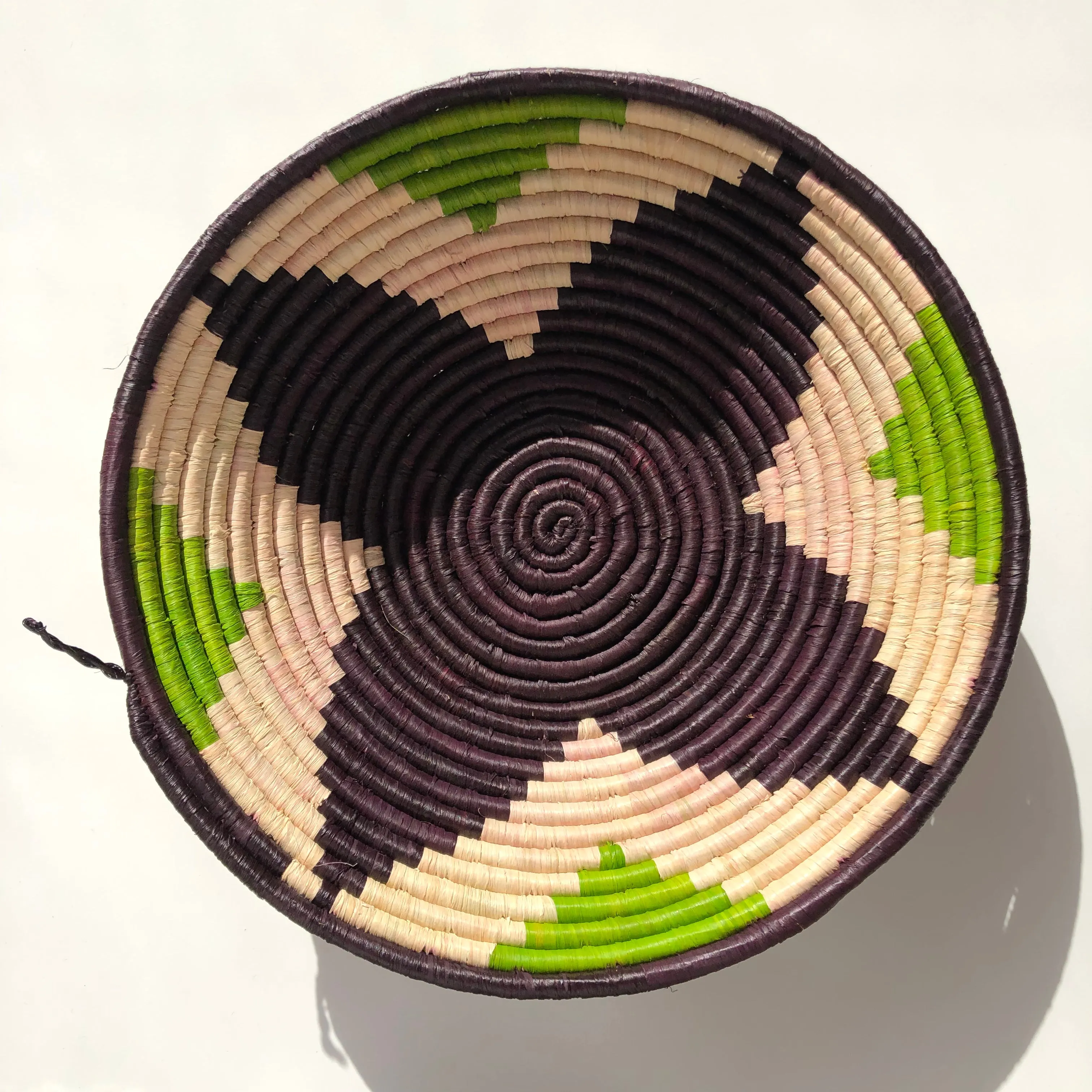 Majani Bowl