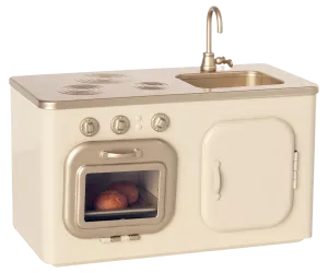 Mini Vintage Kitchen